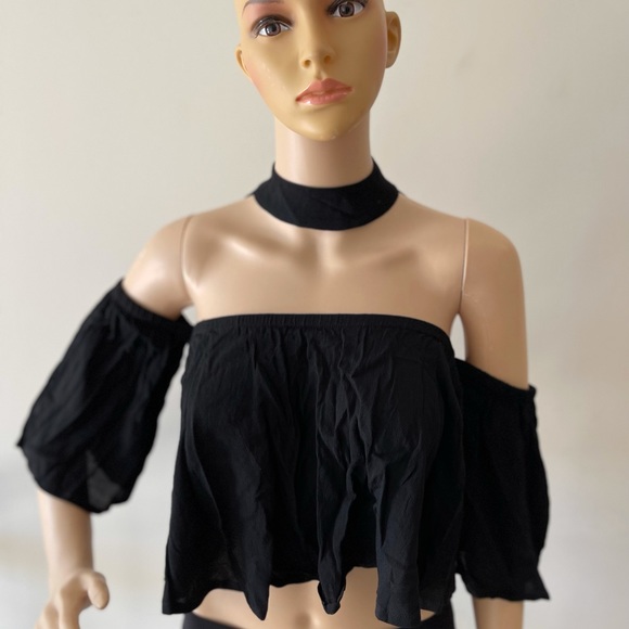 Black Off Shoulder Collar Top - Picture 2 of 12